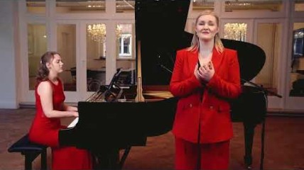 Toast Literair met het duo Fleur Strijbos en Babette Craens